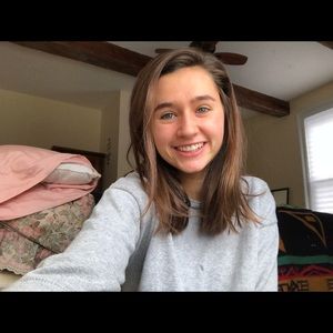 Meet your Posher, Chrissy